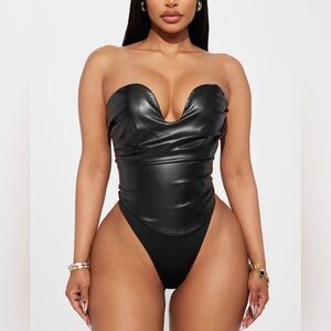 Fashion Nova “Like It Like That” Bodysuit